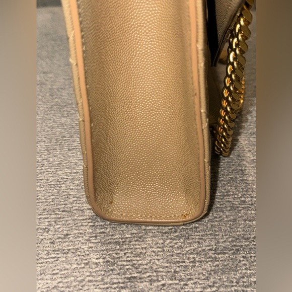 Saint Laurent ENVELOPE MEDIUM IN QUILTED GRAIN DE POUDRE EMBOSSED LEATHER - Picture 13 of 14